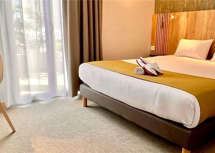 Og Le Puech Hotel 3*